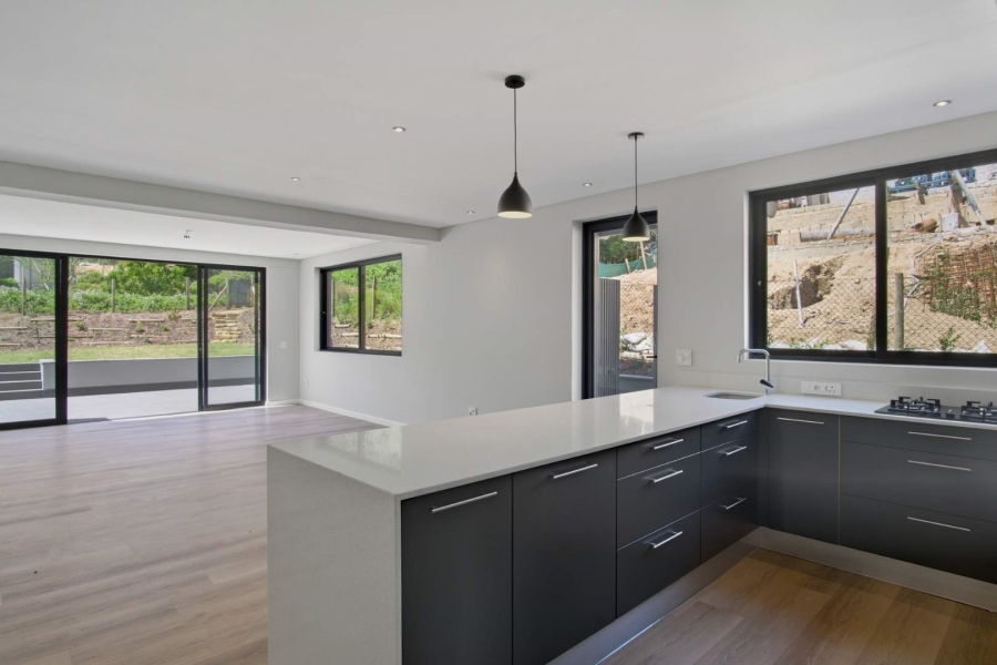 To Let 4 Bedroom Property for Rent in Overkloof Western Cape